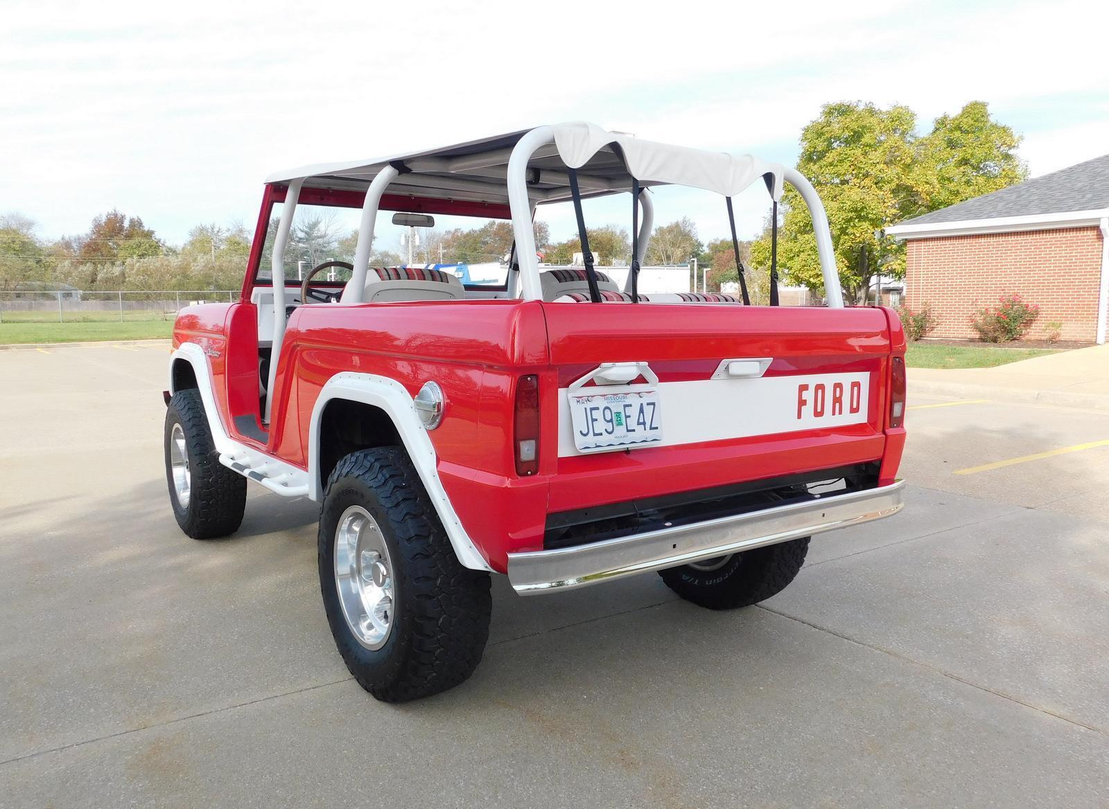 Ford-Bronco-1973-17