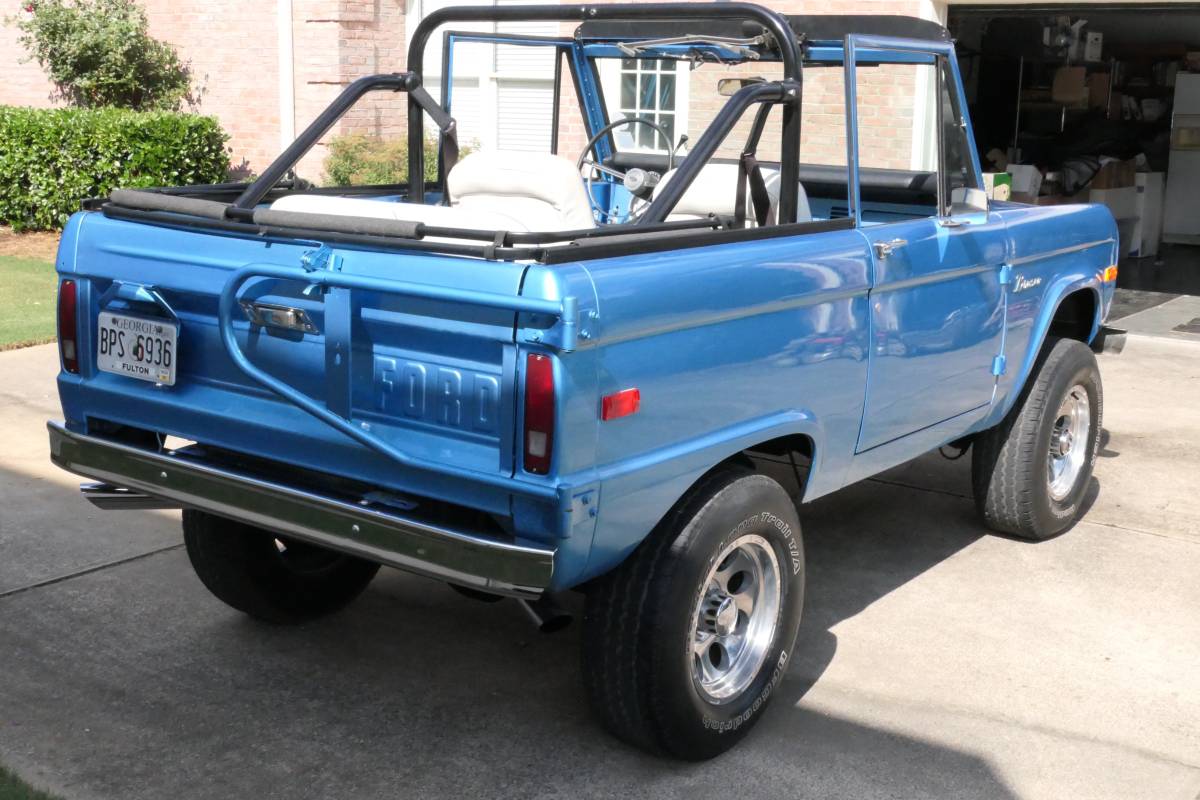 Ford-Bronco-1973-23