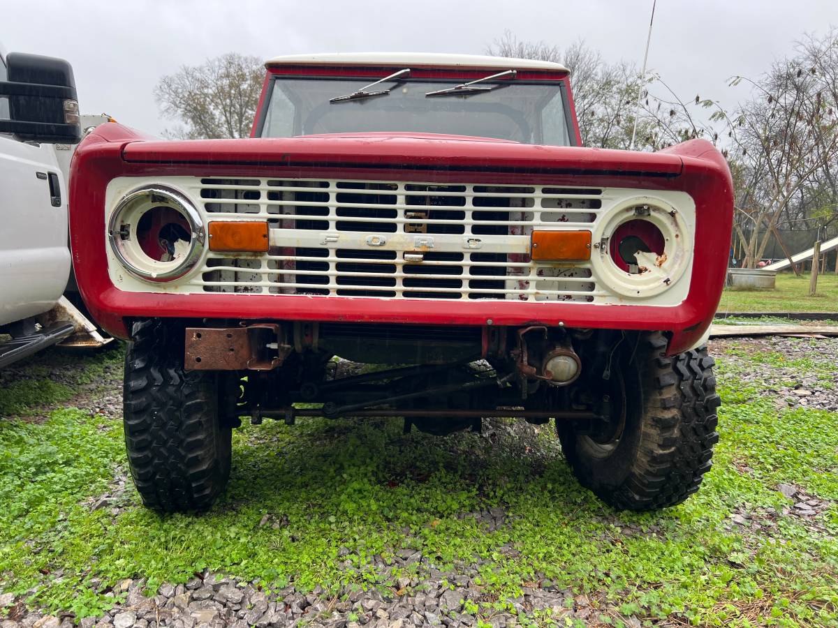 Ford-Bronco-1973-3