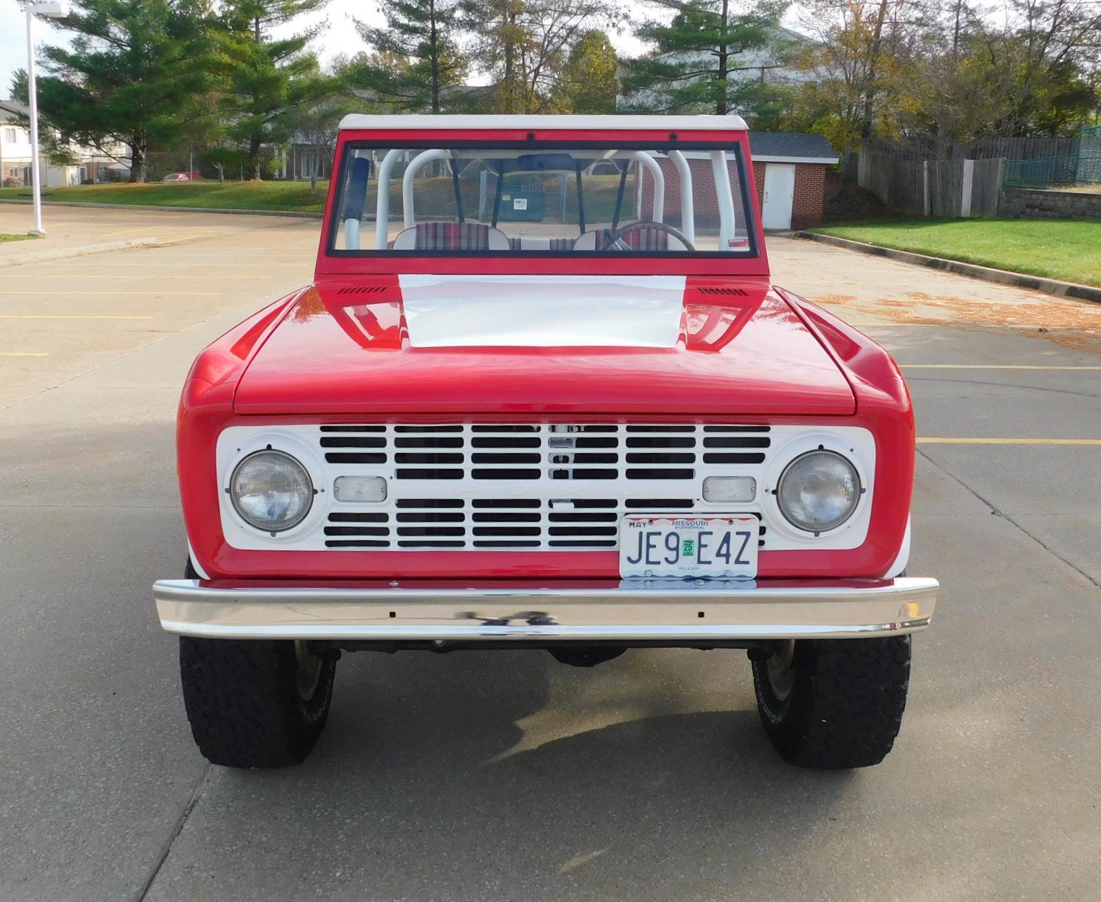 Ford-Bronco-1973-4