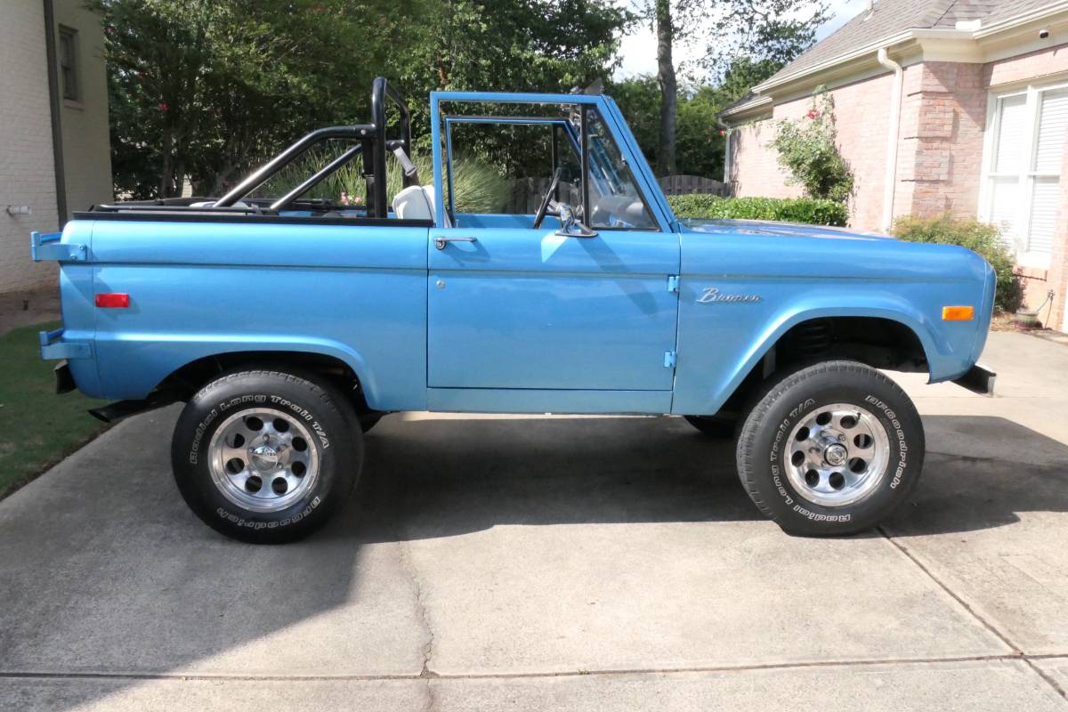 Ford-Bronco-1973-5