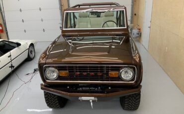 Ford-Bronco-1973-8