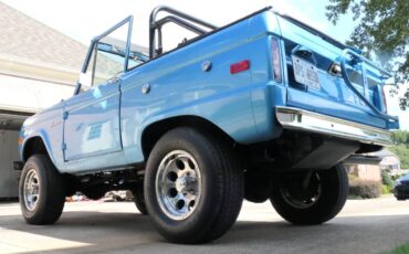 Ford-Bronco-1973-8