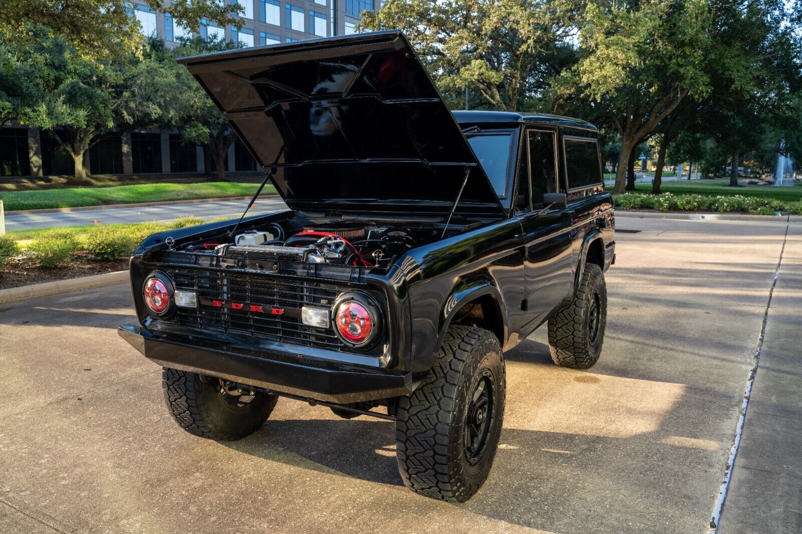 Ford-Bronco-1974-1