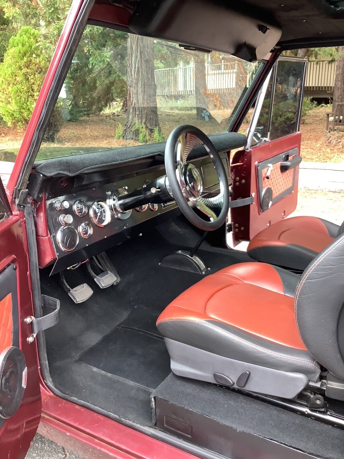 Ford-Bronco-1974-10