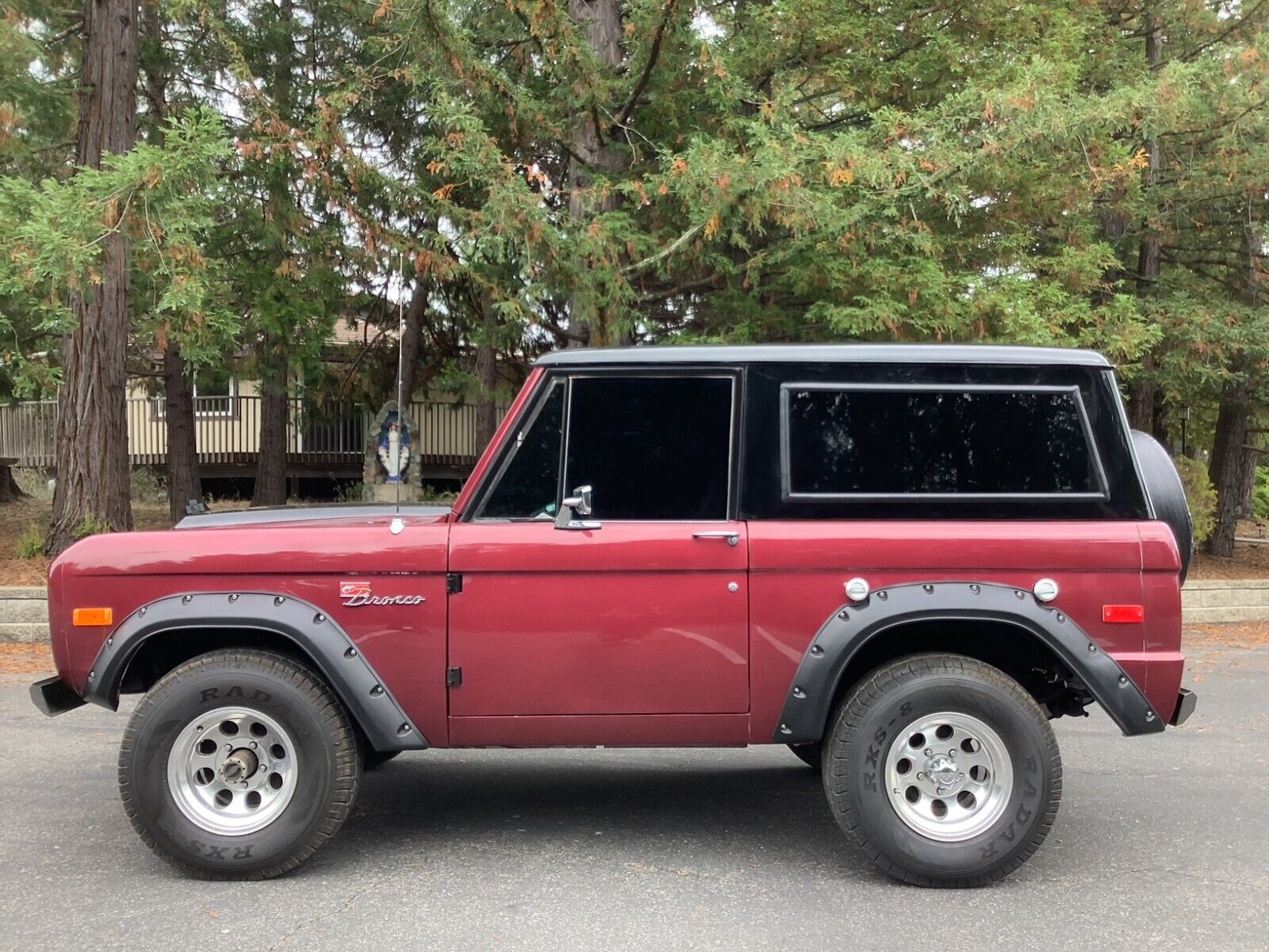 Ford-Bronco-1974-2