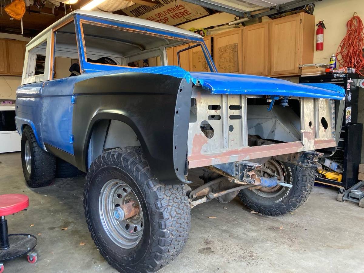 Ford-Bronco-1974-20