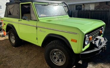 Ford-Bronco-1974-3