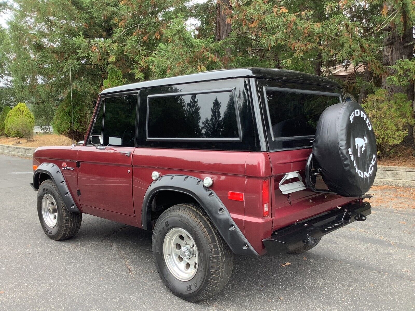 Ford-Bronco-1974-3