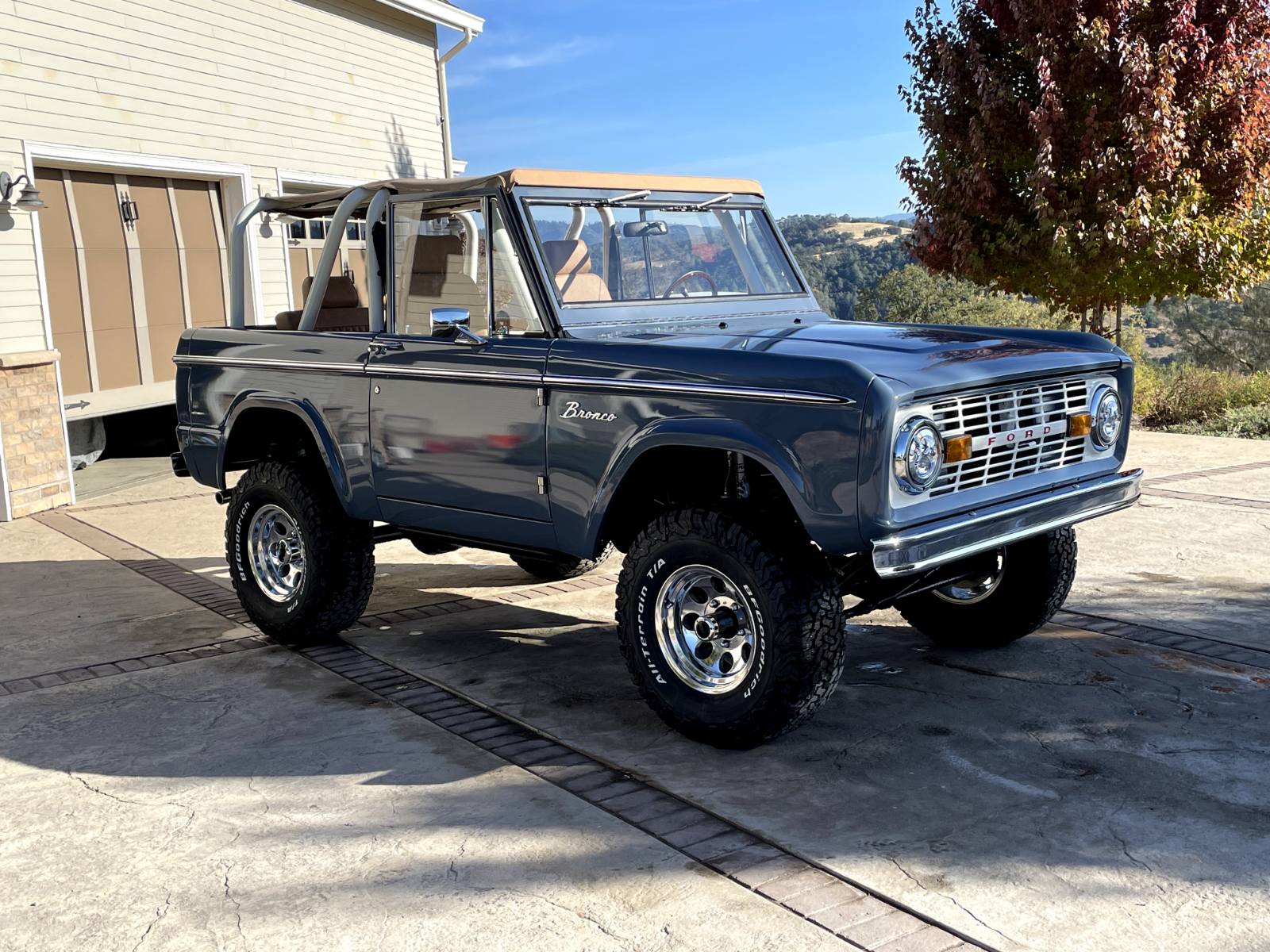 Ford-Bronco-1974-30