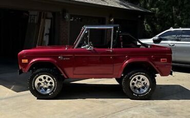 Ford Bronco  year1}