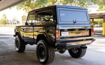 Ford-Bronco-1974-37