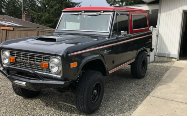 Ford Bronco  year1}