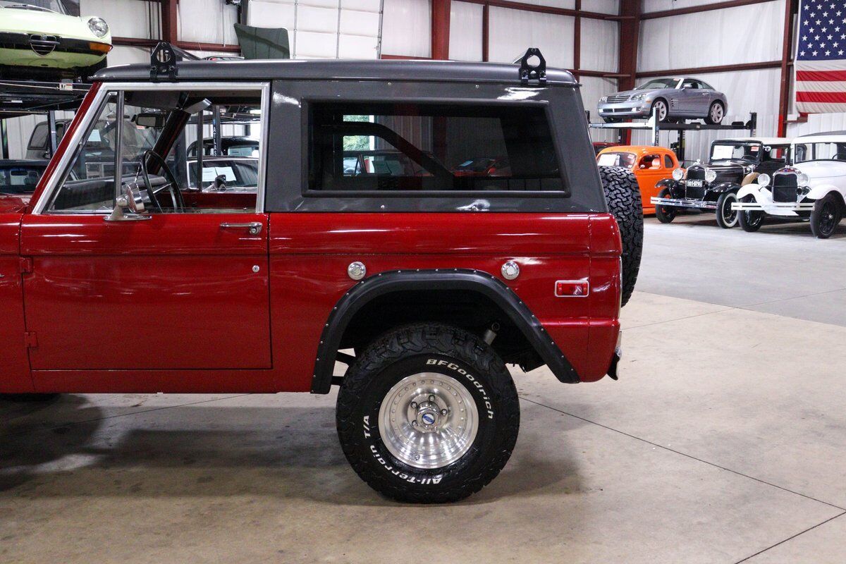 Ford-Bronco-1974-4