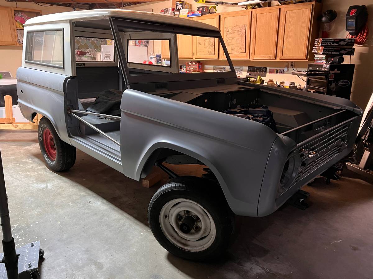 Ford-Bronco-1974-4