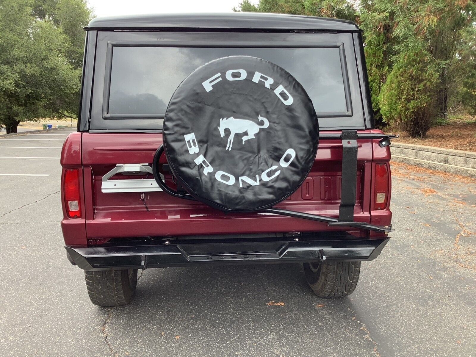 Ford-Bronco-1974-4