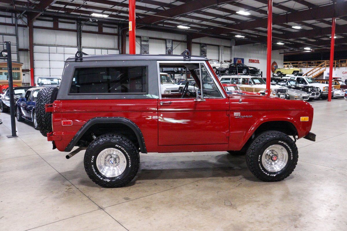 Ford-Bronco-1974-9