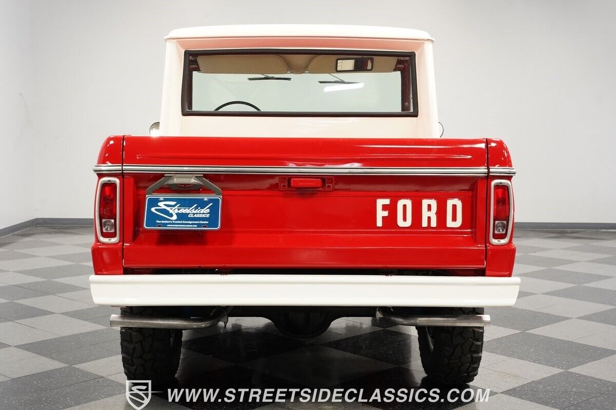 Ford-Bronco-1975-10