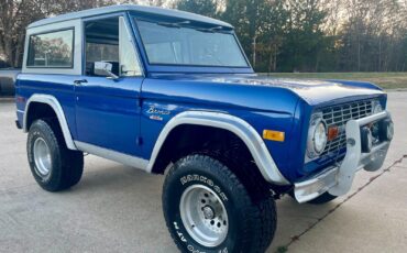 Ford-Bronco-1975-29