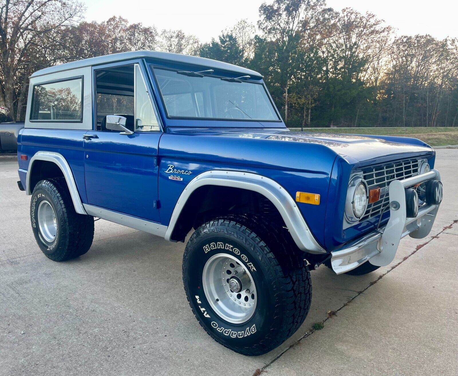 Ford-Bronco-1975-29