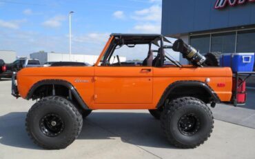 Ford-Bronco-1975-5