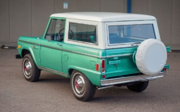 Ford-Bronco-1977-6