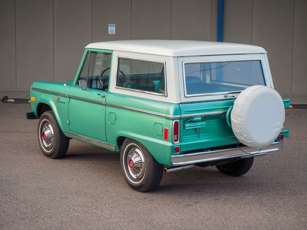 Ford-Bronco-1977-6