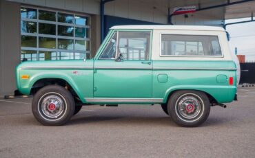 Ford-Bronco-1977-8