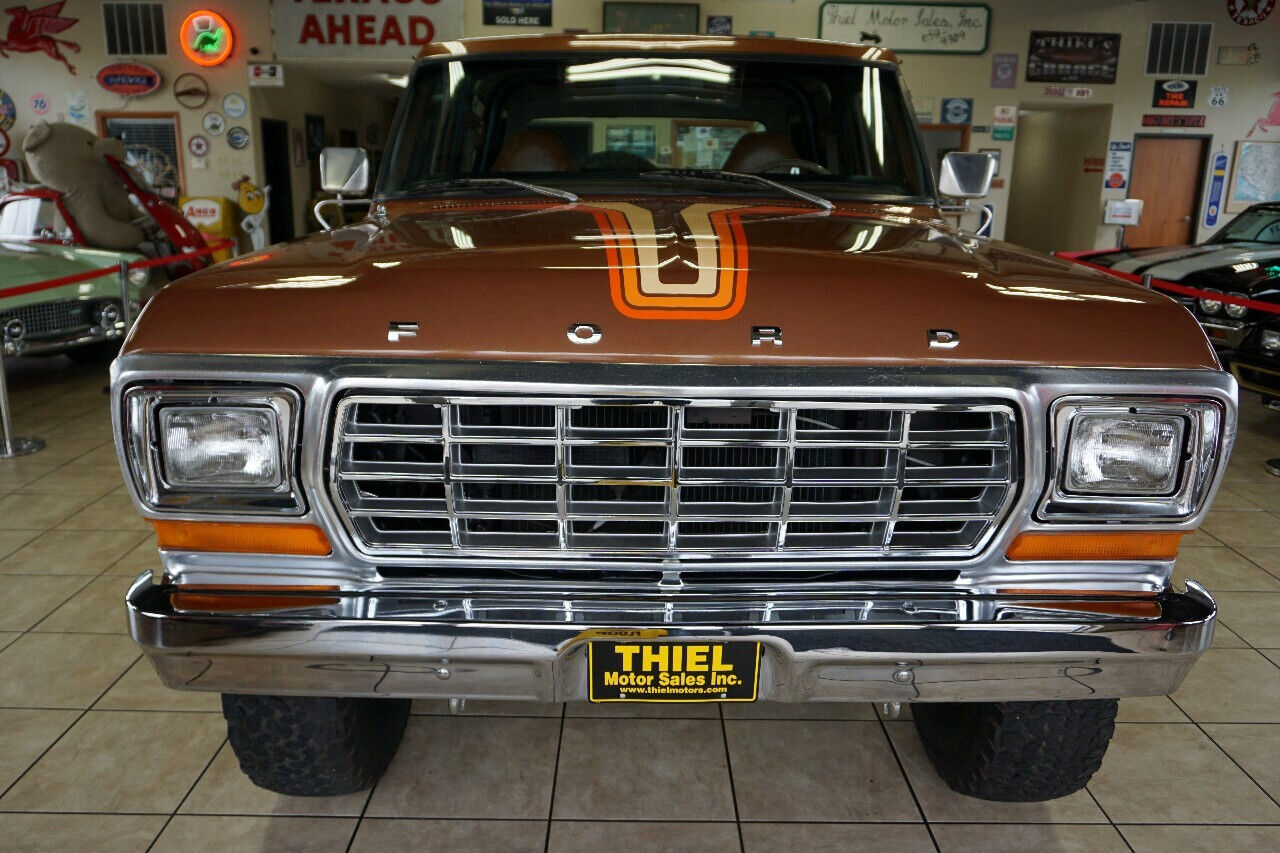 Ford-Bronco-1978-12