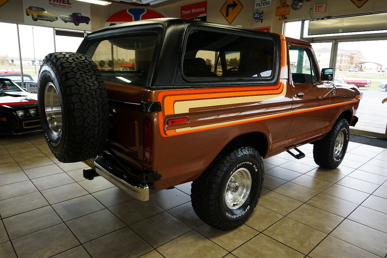 Ford-Bronco-1978-8