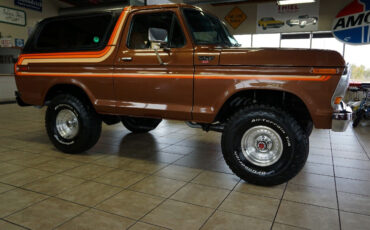 Ford-Bronco-1978-9