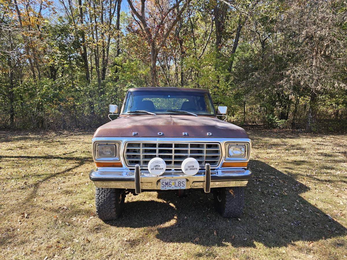 Ford-Bronco-1979-4