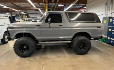 Ford-Bronco-1979-7