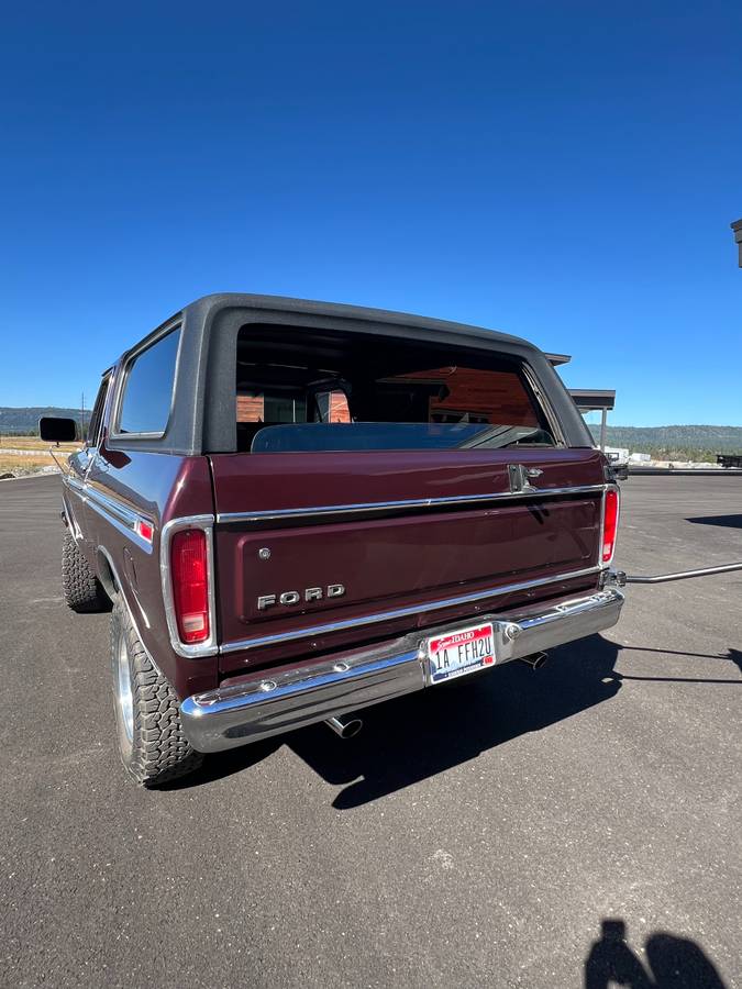 Ford-Bronco-1979-8