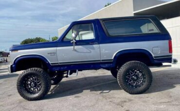 Ford-Bronco-1983-5