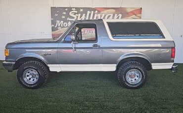 Ford-Bronco-1989-1