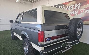 Ford-Bronco-1989-2