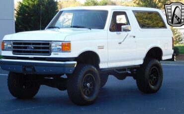 Ford-Bronco-1989-3