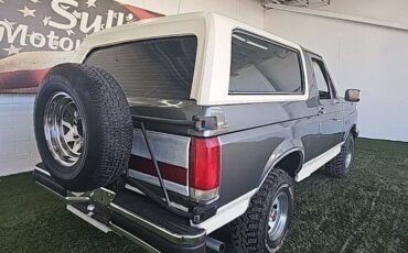 Ford-Bronco-1989-4