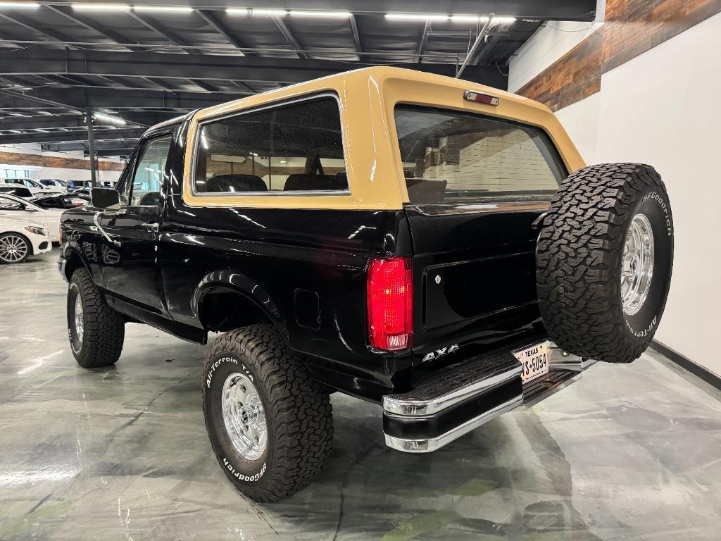 Ford-Bronco-1989-5