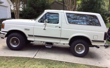 Ford-Bronco-1989-6