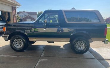 Ford-Bronco-1989-6