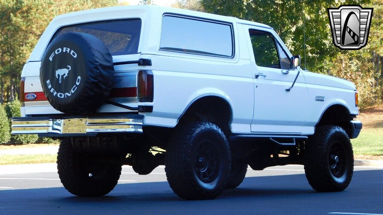 Ford-Bronco-1989-7