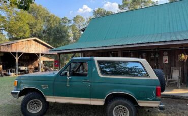 Ford-Bronco-1990-1