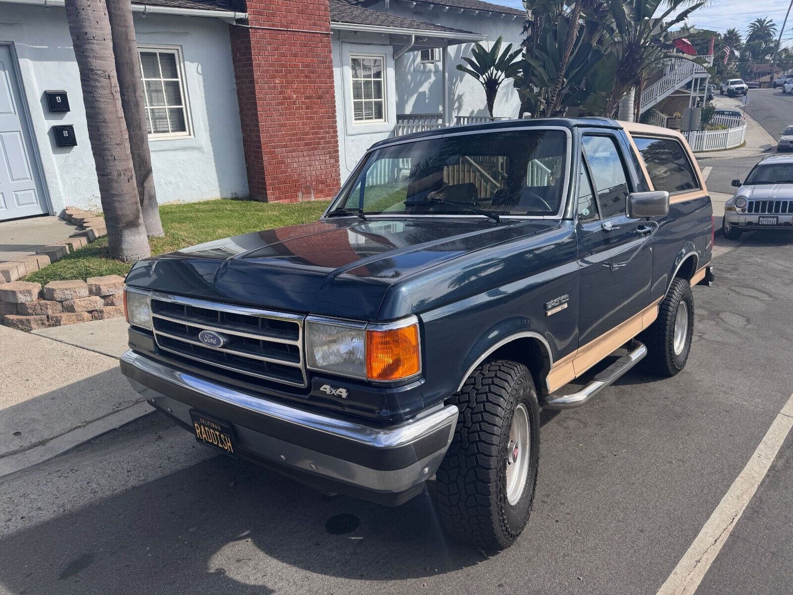 Ford Bronco  1990