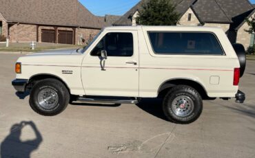 Ford-Bronco-1990-4