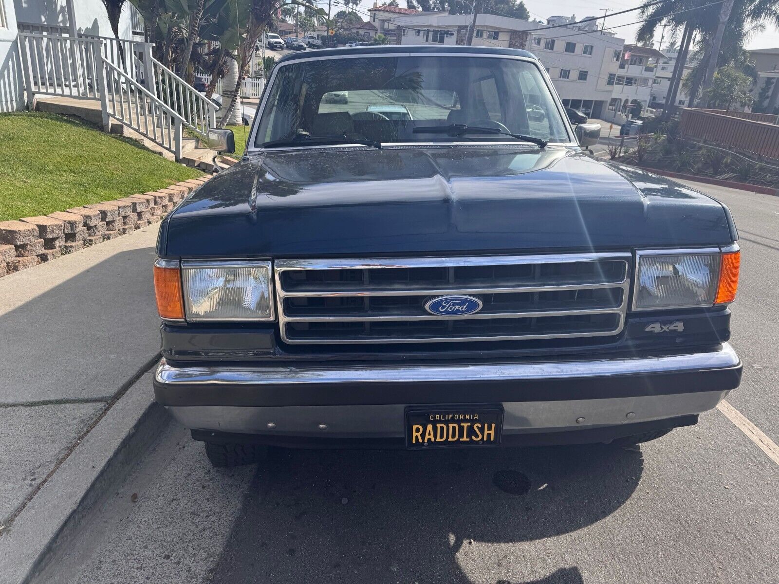 Ford-Bronco-1990-5