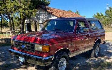 Ford-Bronco-1991