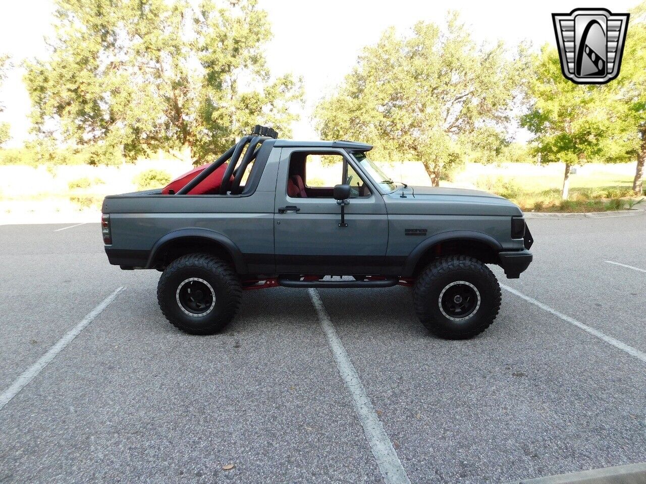 Ford-Bronco-1991-3