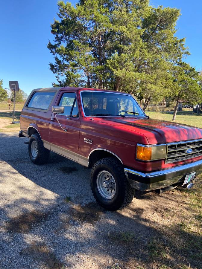 Ford-Bronco-1991-5